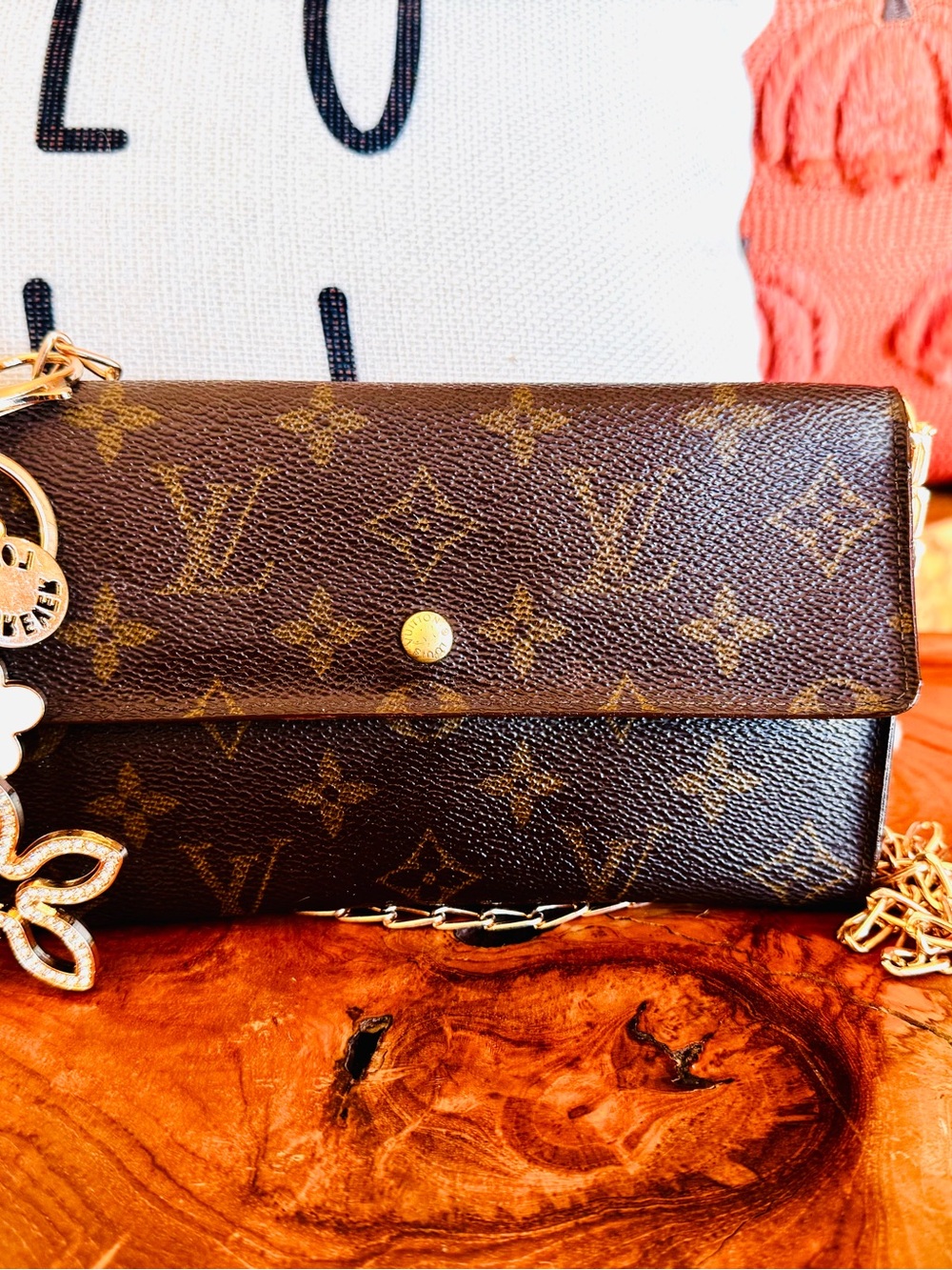 Just in 🔥Louis Vuitton
Monogram
Porte Trésor International wallet converted - Picture 3 of 15